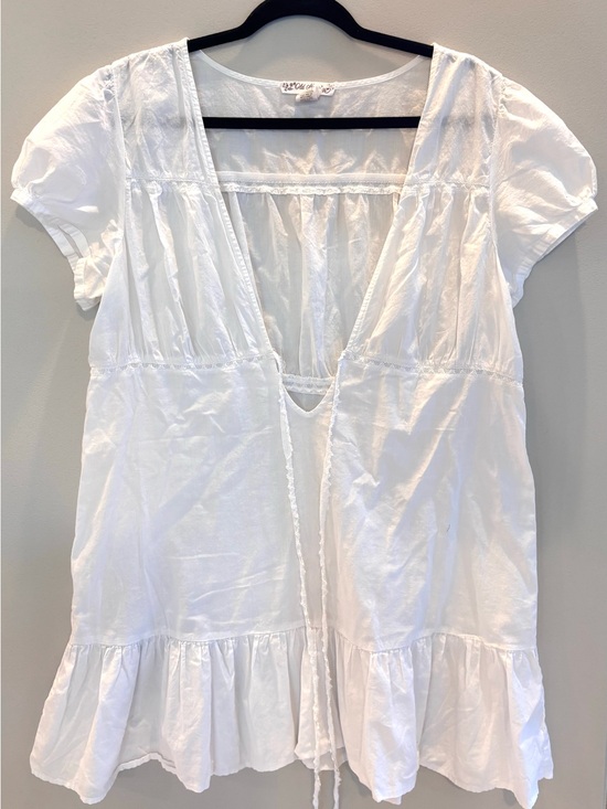 Old Navy Tops - White Boho Tie-Front Vintage Old Navy Top